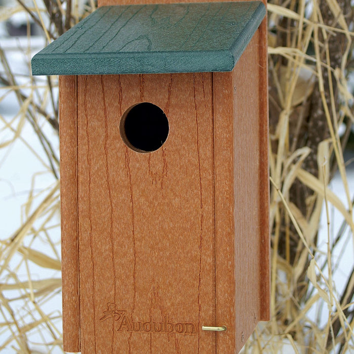 Going Green Recycled Plastic Bluebird House 7 IN x 8 IN x 12.5 IN 